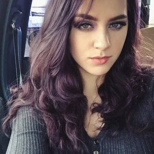 Meet your Posher, Sierra